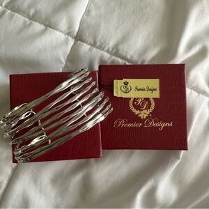 Premier Designs Adriana Cuff Bracelet